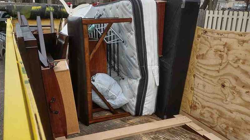 junk removal companyNewport News, VAbanner image
